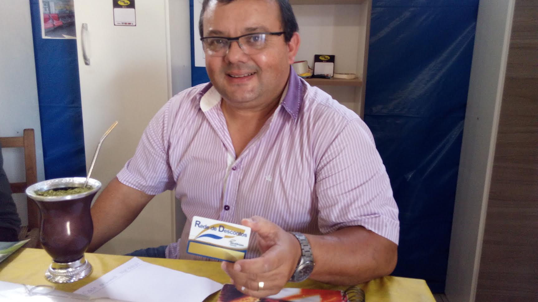 Claudio Teixeira proprietário da Moveis Tamoio