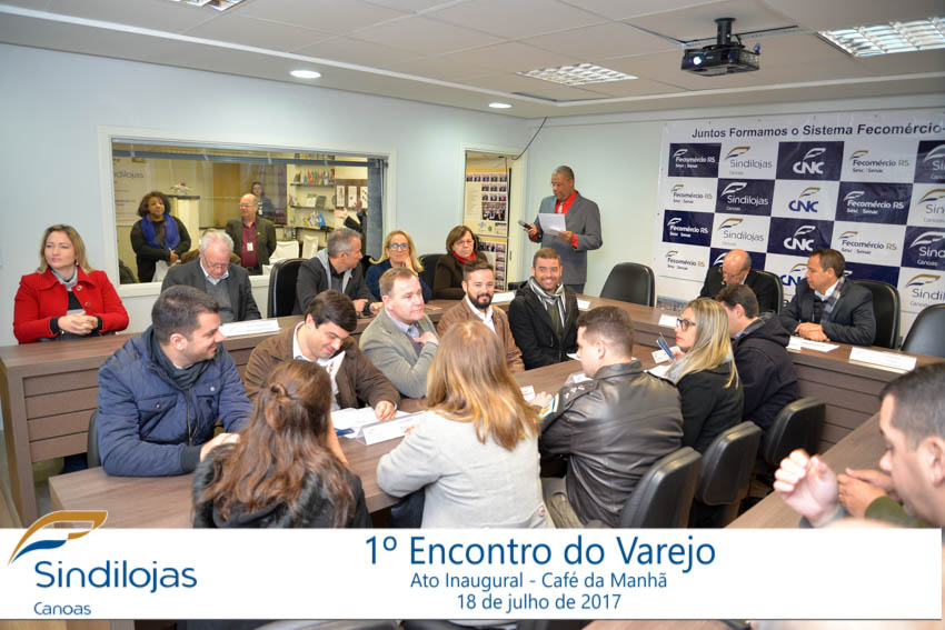 Convidados lotaram o plenário