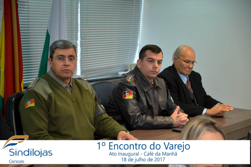Convidados lotaram o Plenário Liberty Dick Conter no Sindilojas Canoas